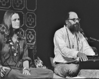 Anne-Waldman-and--Allen-Ginsberg-1974