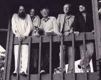 Allen Ginsberg, Anne Waldman, Robert Bly, William S Burroughs, Gregory Corso, 1973, photo by Rachel Homer